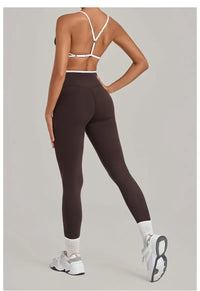 Women's Seamless Yoga Sets Sports Fitness Gym Sleeveless Vest Hip-lifting Slim Fit Pants Suits Running Training Workout Sets