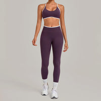 Women's Seamless Yoga Sets Sports Fitness Gym Sleeveless Vest Hip-lifting Slim Fit Pants Suits Running Training Workout Sets