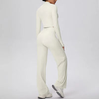 Women’s Seamless Yoga Set with long sleeve top and wide-leg pants