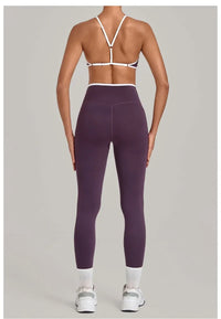 Women's Seamless Yoga Sets Sports Fitness Gym Sleeveless Vest Hip-lifting Slim Fit Pants Suits Running Training Workout Sets