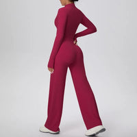 Women’s Seamless Yoga Set with long sleeve top and wide-leg pants